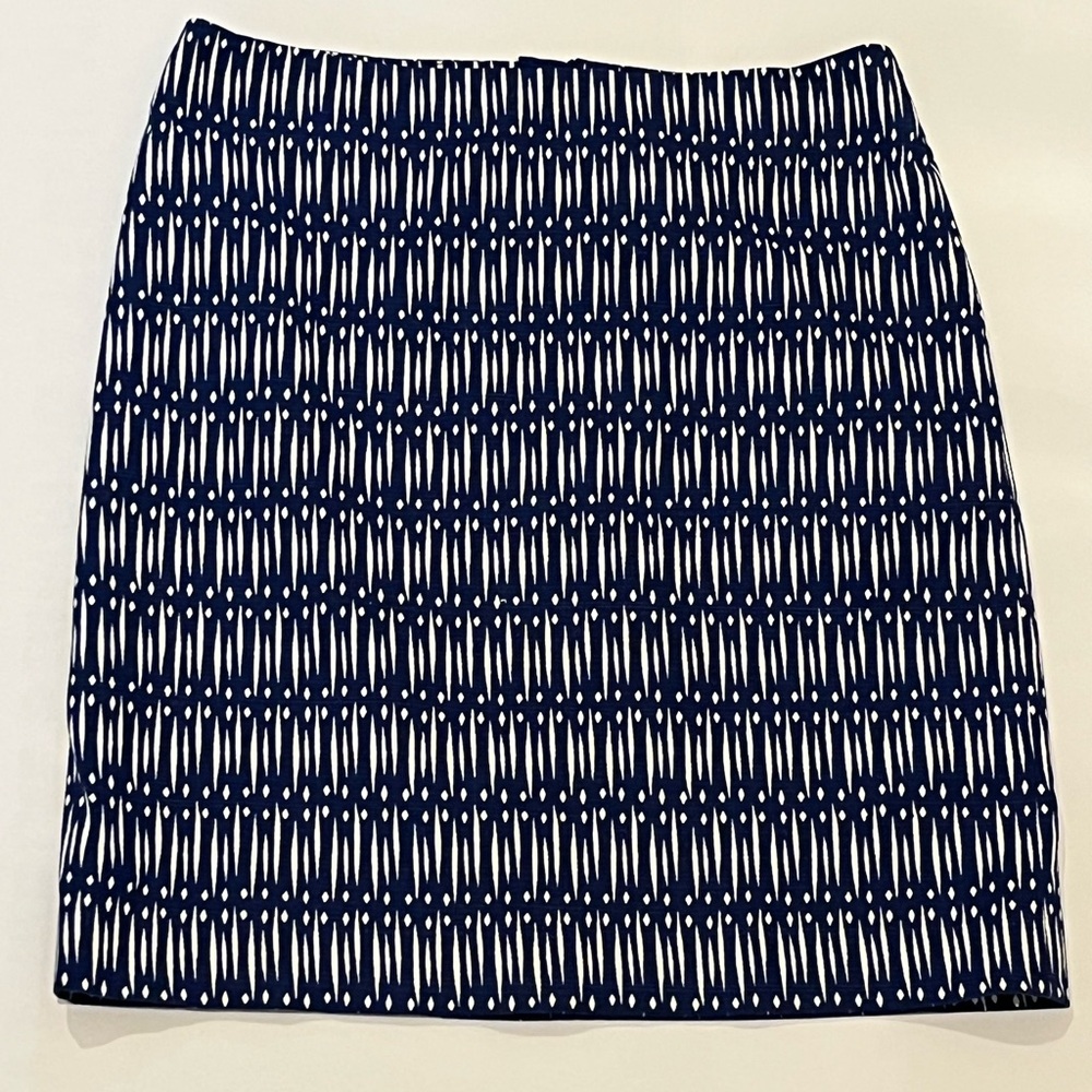 Ann Taylor Blue & White Geometric Cotton Pencil Skirt Size 2